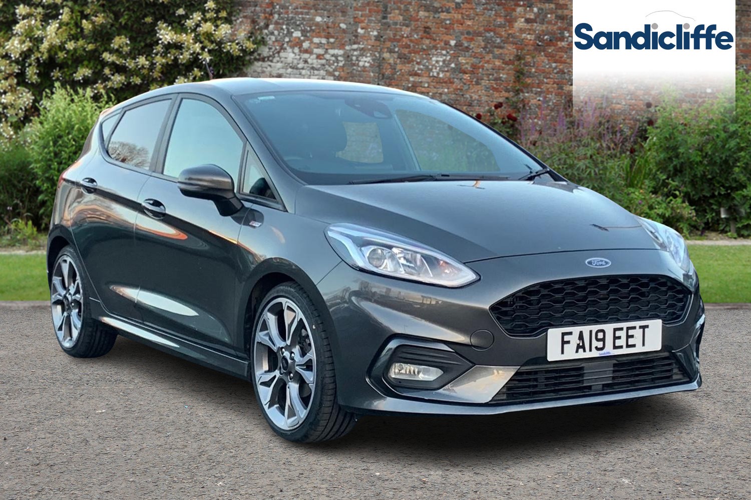 Main listing image - Ford Fiesta