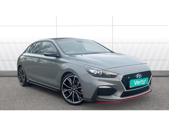 Main listing image - Hyundai i30 Fastback
