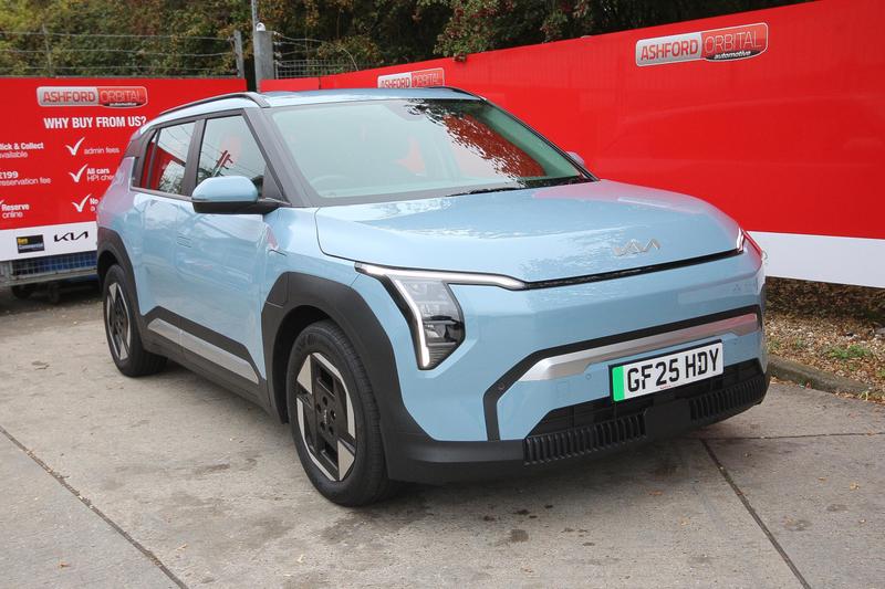 Main listing image - Kia EV3
