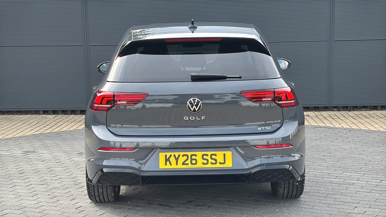 Main listing image - Volkswagen Golf