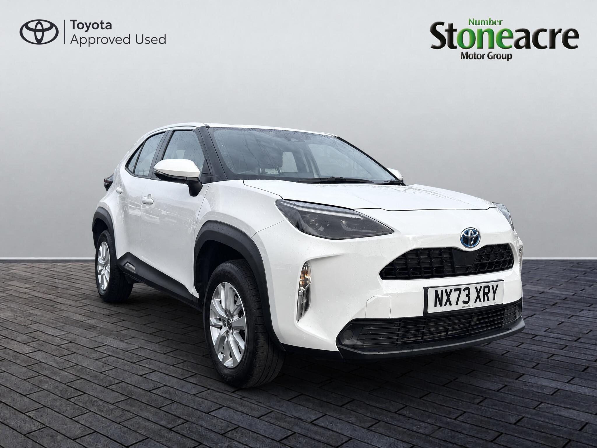 Main listing image - Toyota Yaris Cross