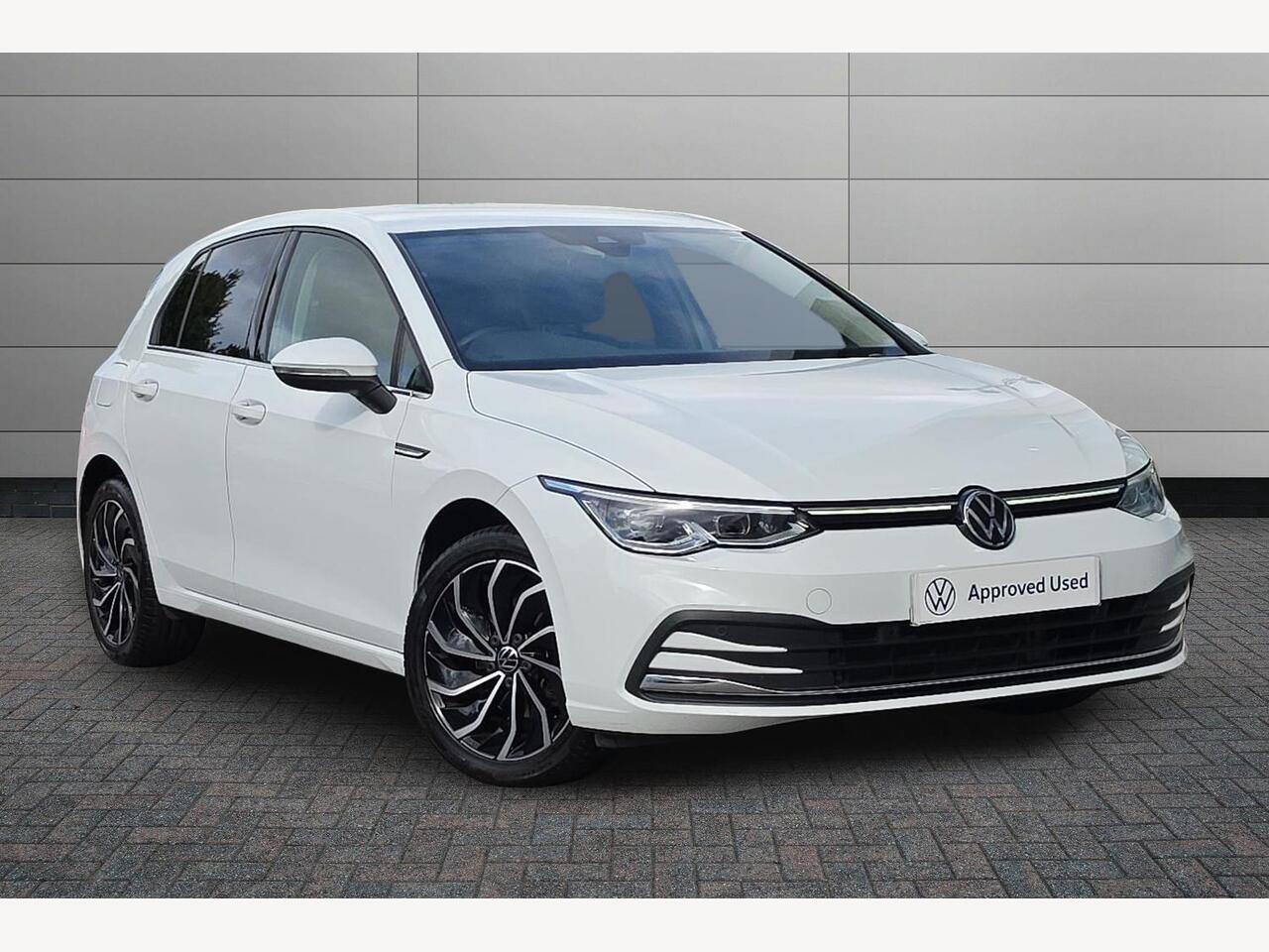Main listing image - Volkswagen Golf