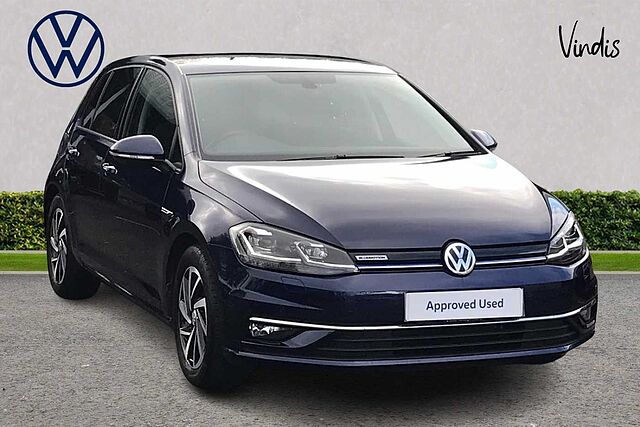 Main listing image - Volkswagen Golf