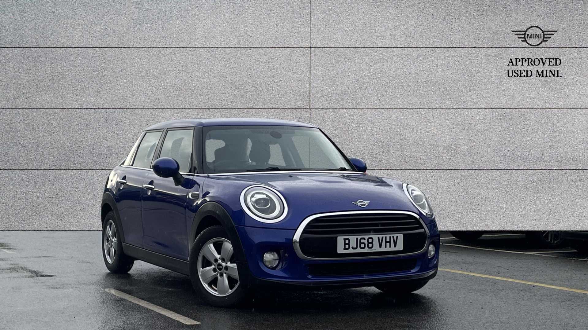 Main listing image - MINI Hatchback 5dr