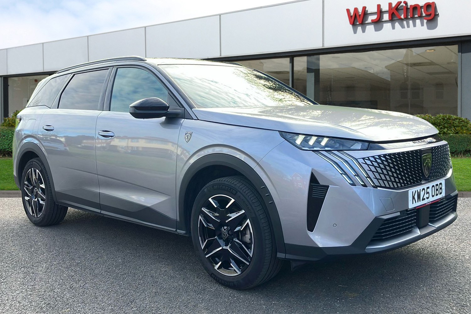 Main listing image - Peugeot 5008