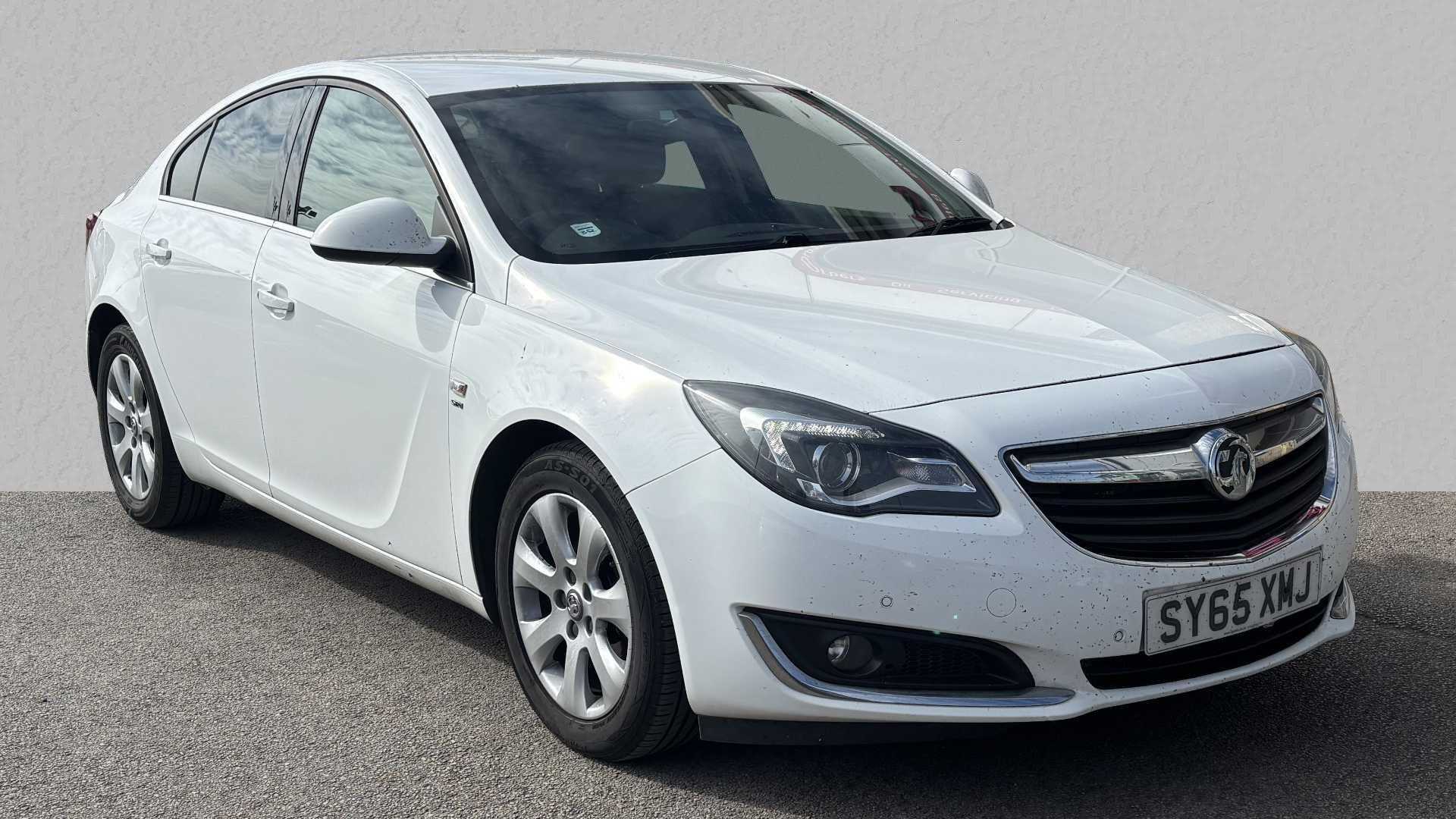 Main listing image - Vauxhall Insignia