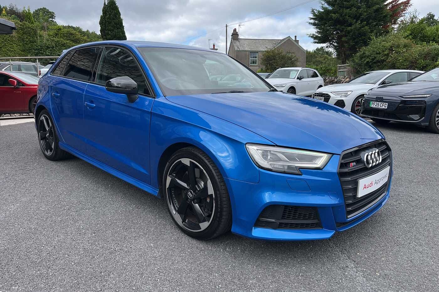 Main listing image - Audi S3