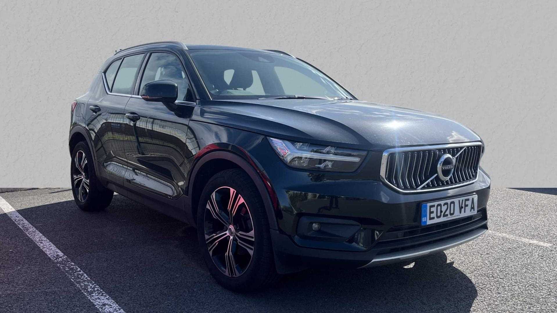 Main listing image - Volvo XC40
