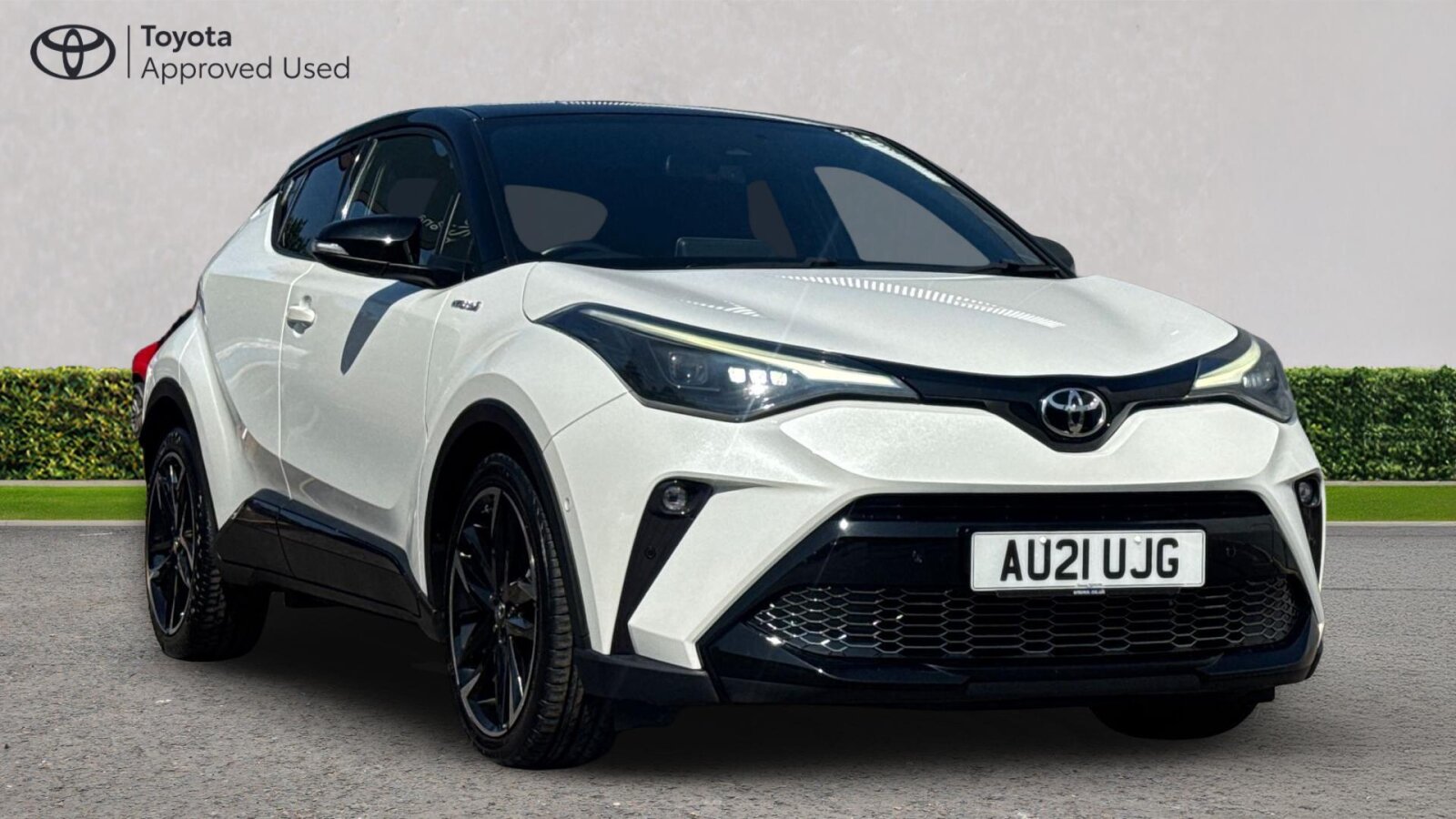 Main listing image - Toyota C-HR