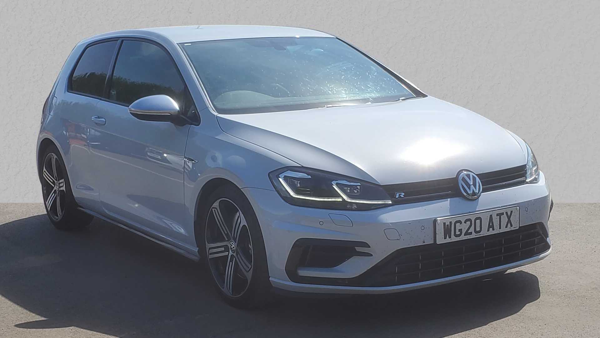 Main listing image - Volkswagen Golf R