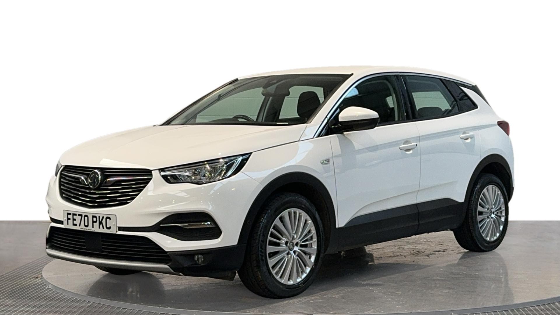 Main listing image - Vauxhall Grandland X