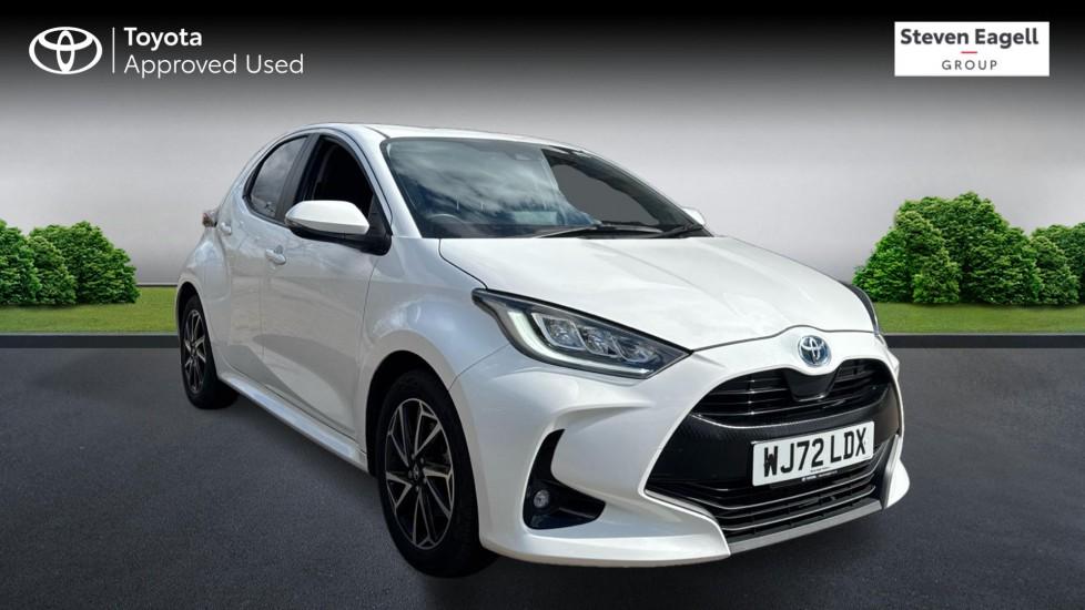 Main listing image - Toyota Yaris