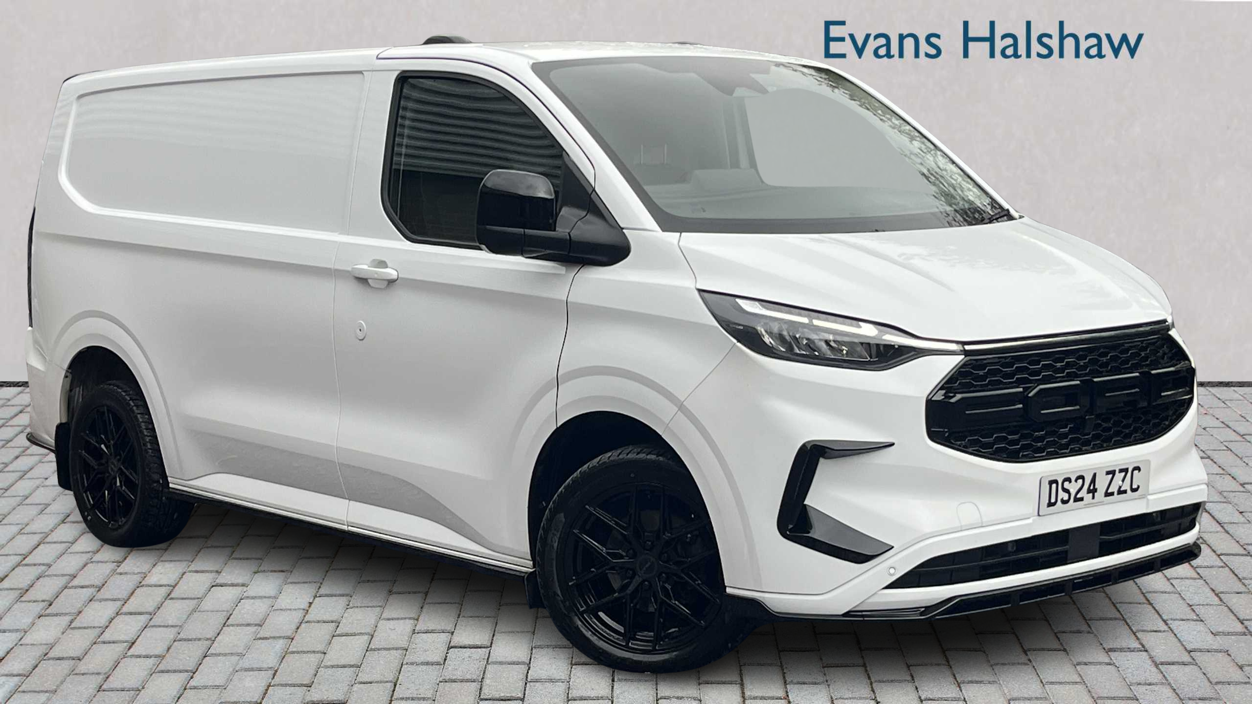 Main listing image - Ford Transit Custom