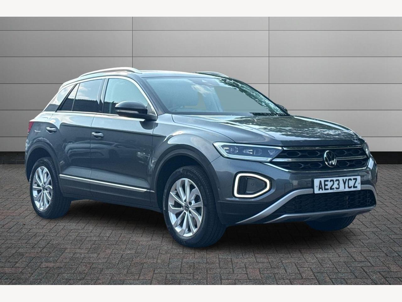 Main listing image - Volkswagen T-Roc