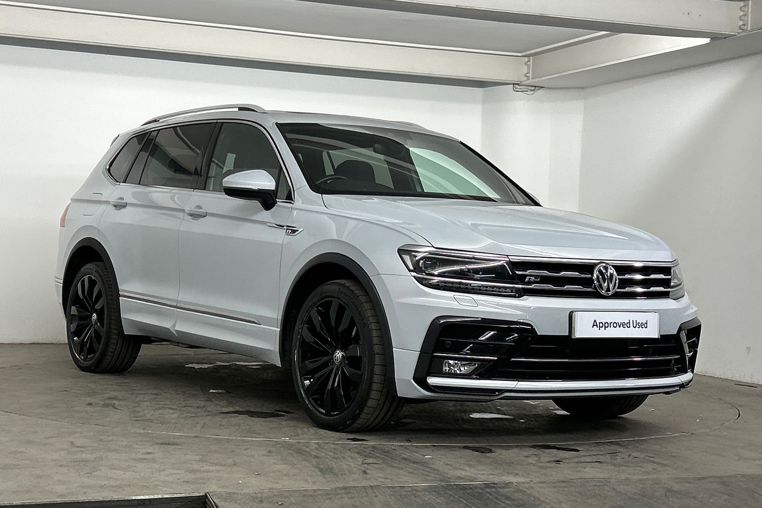 Main listing image - Volkswagen Tiguan Allspace