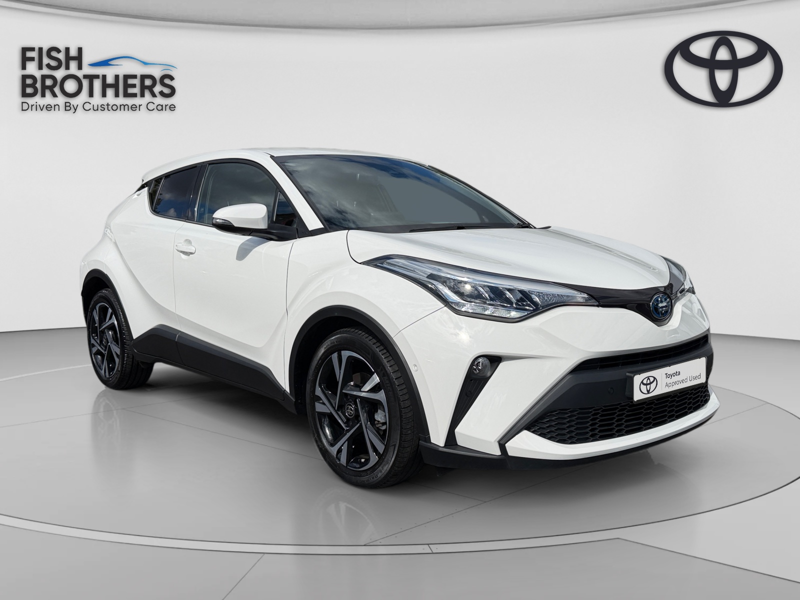 Main listing image - Toyota C-HR