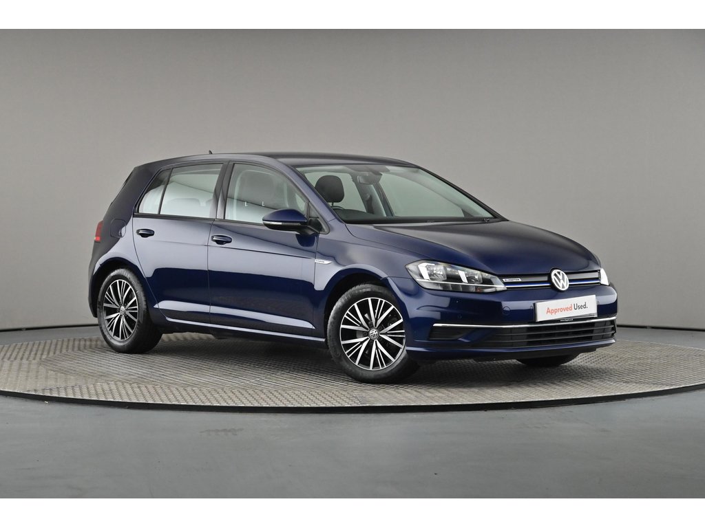 Main listing image - Volkswagen Golf