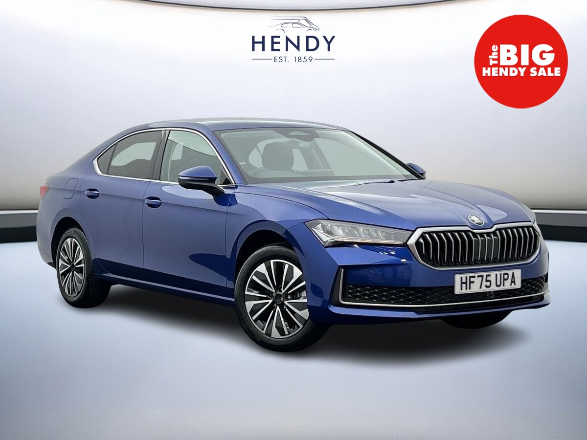 Main listing image - Skoda Superb