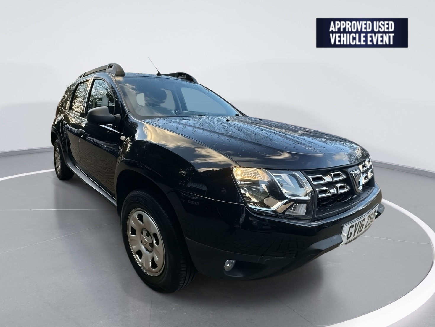 Main listing image - Dacia Duster