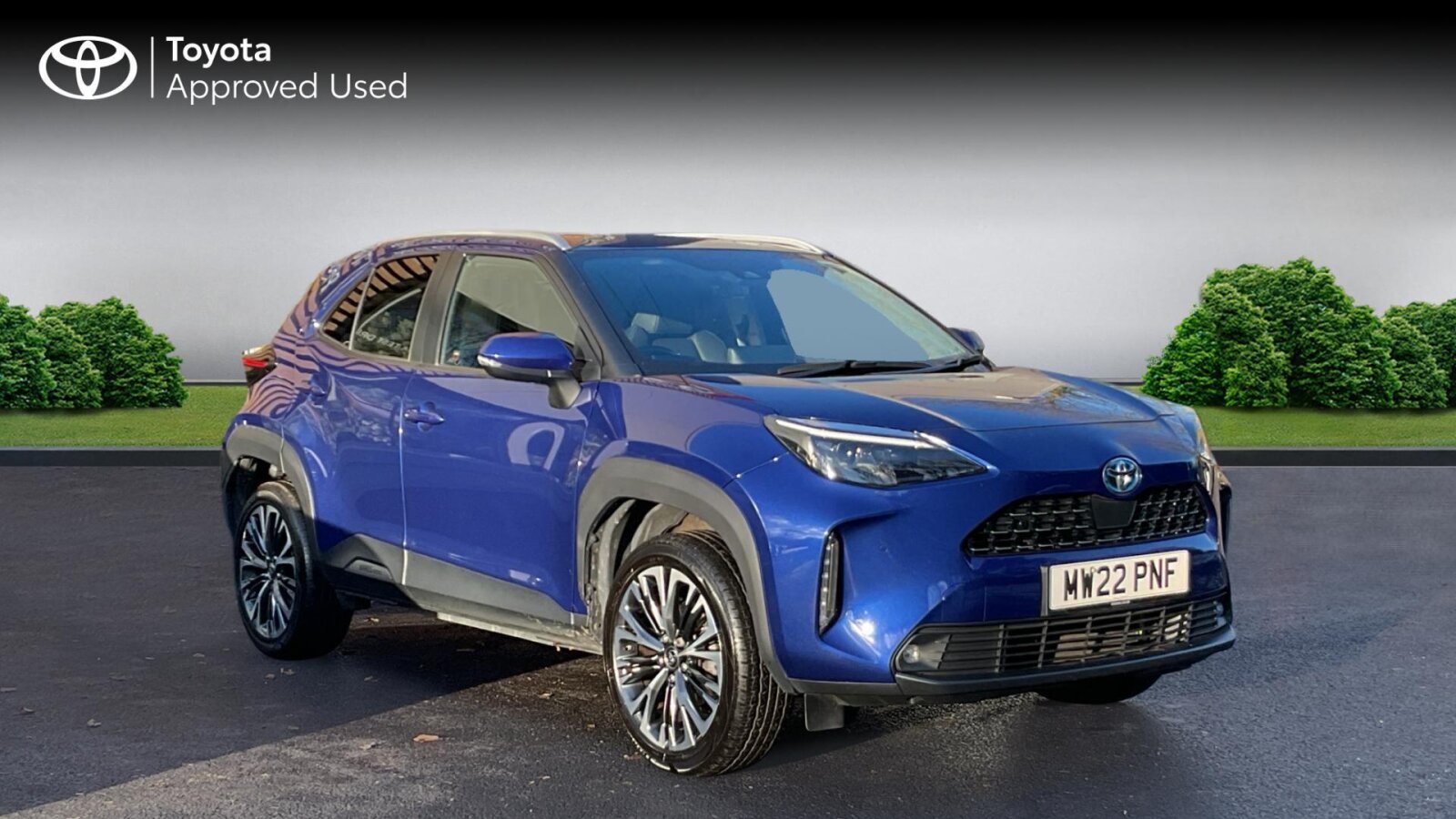 Main listing image - Toyota Yaris Cross