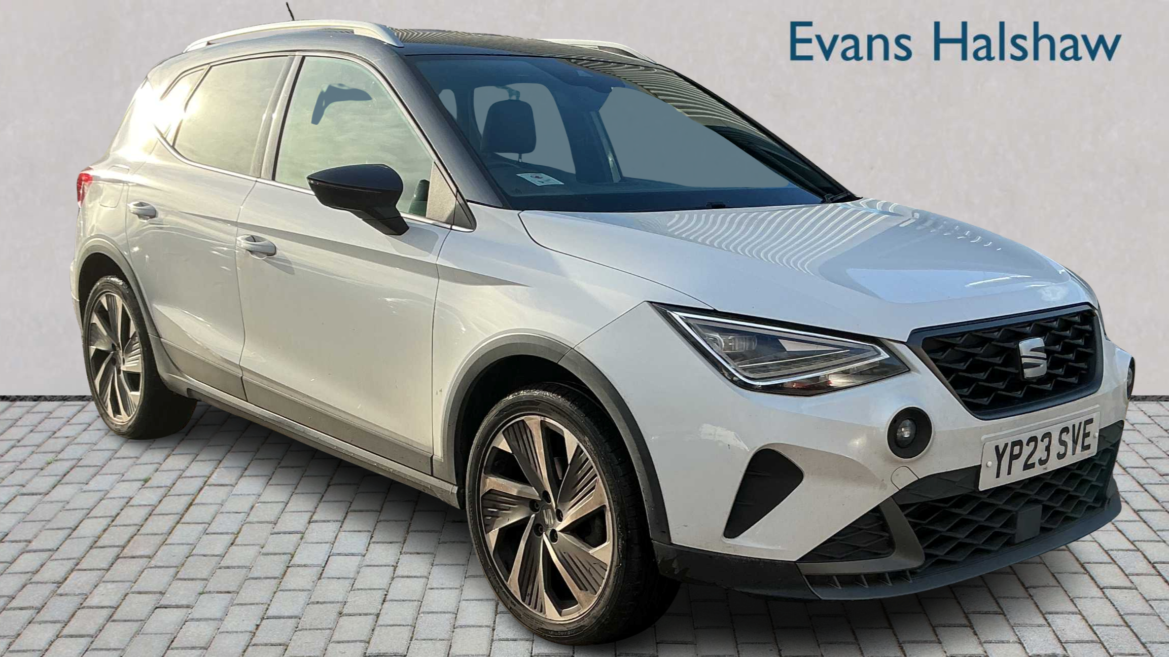 Main listing image - SEAT Arona