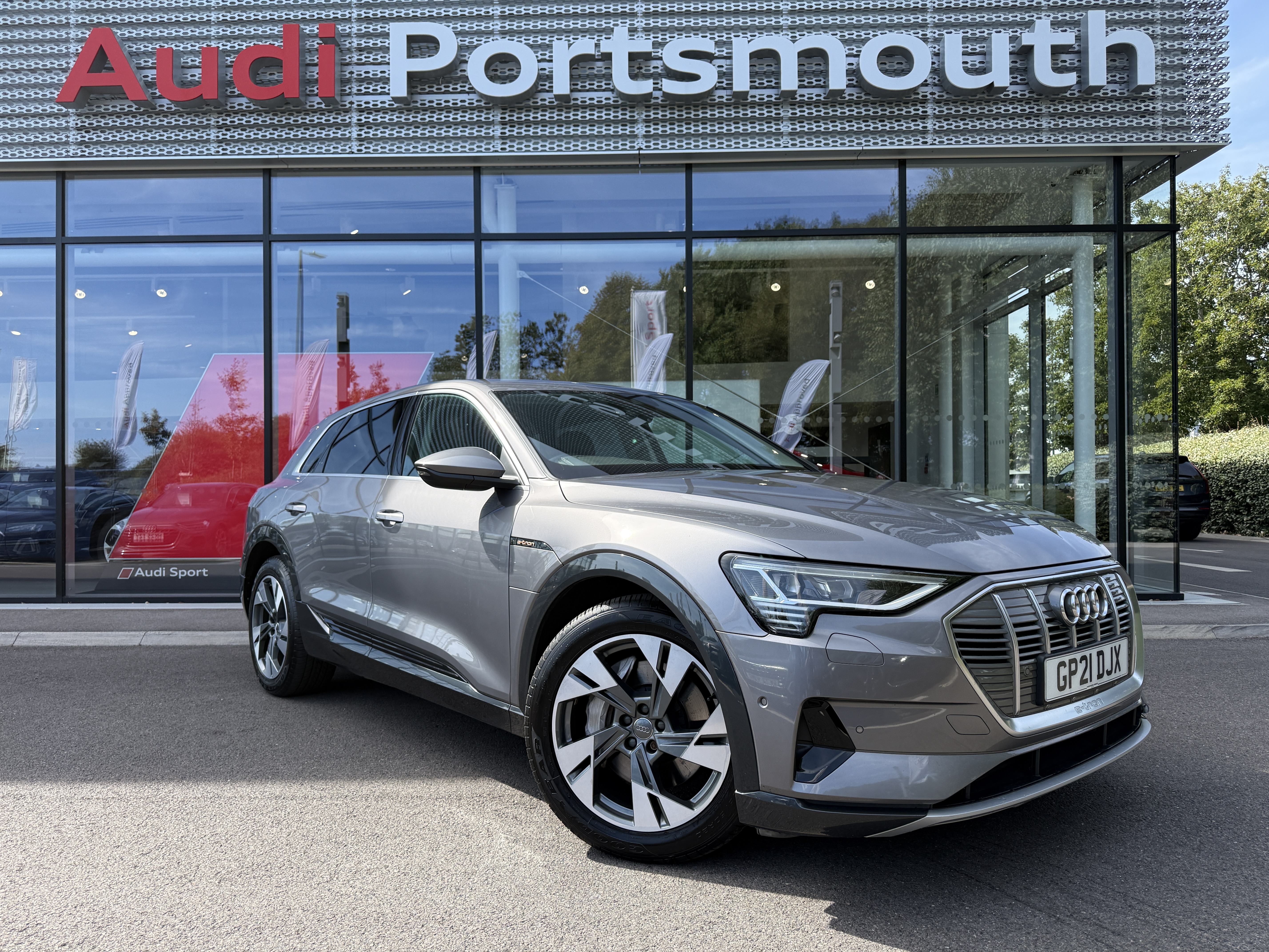 Main listing image - Audi e-tron