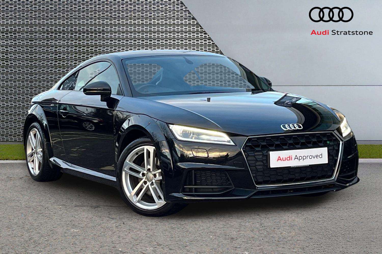 Main listing image - Audi TT