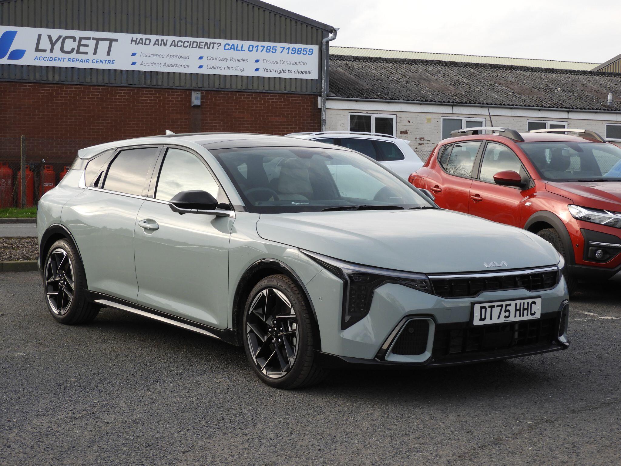 Main listing image - Kia K4