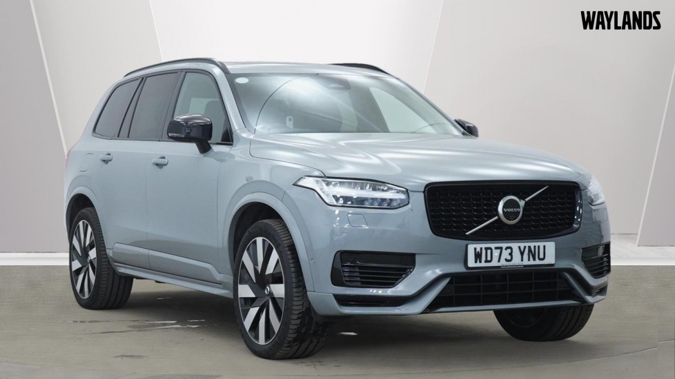 Main listing image - Volvo XC90