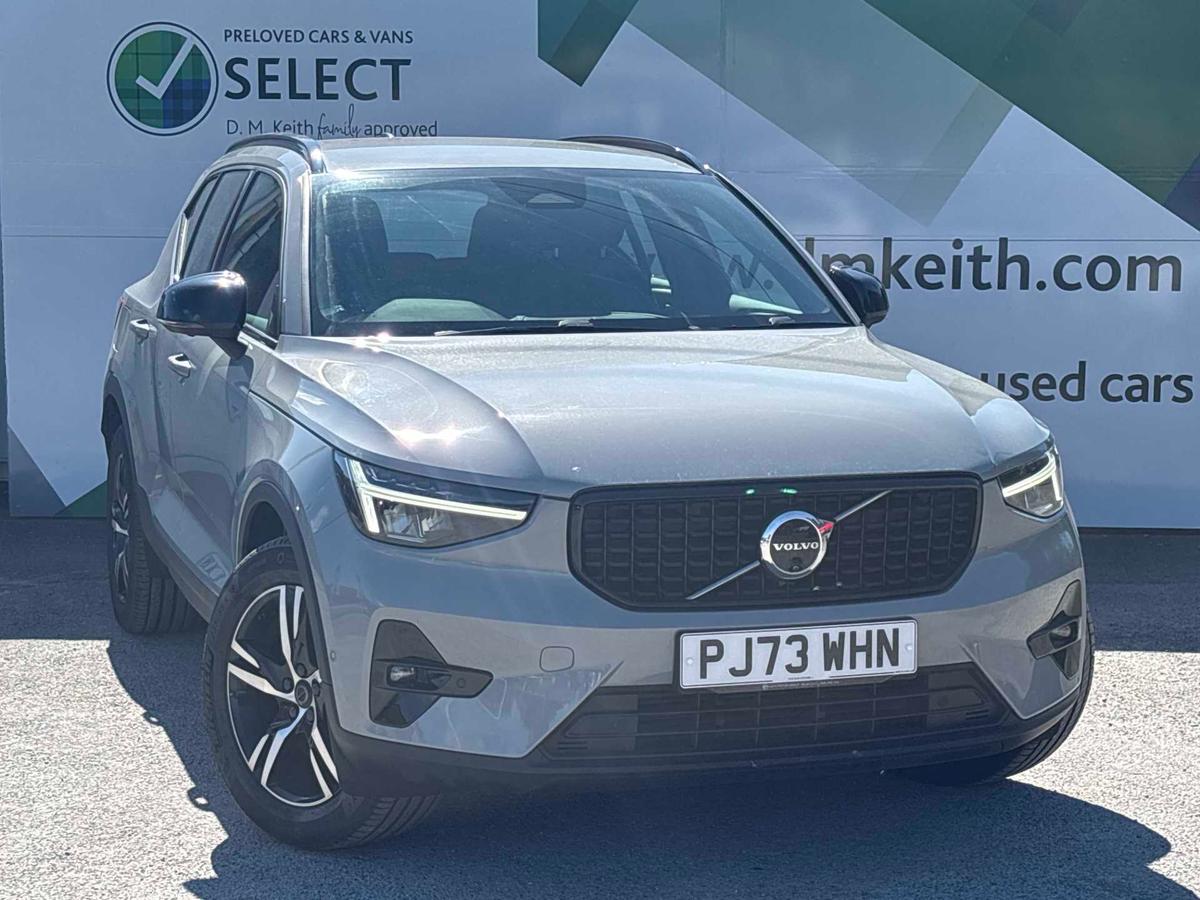 Main listing image - Volvo XC40