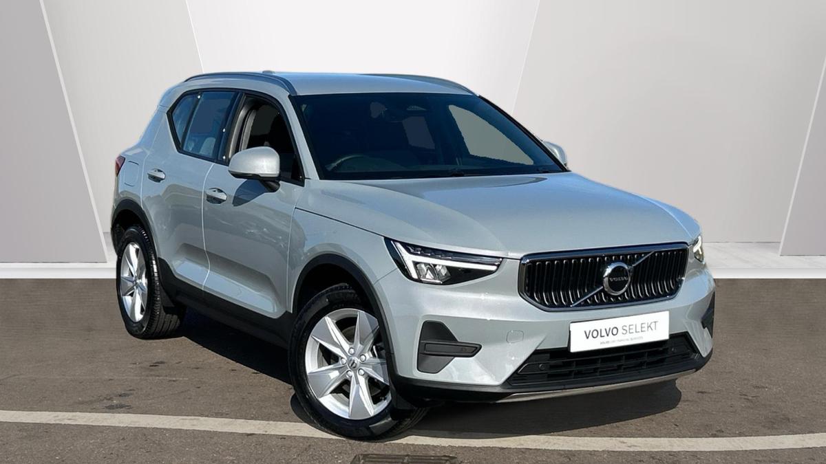 Main listing image - Volvo XC40