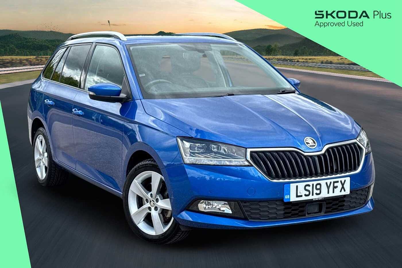 Main listing image - Skoda Fabia Estate