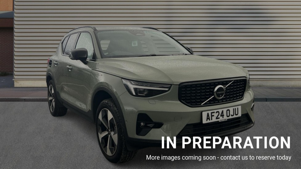 Main listing image - Volvo XC40