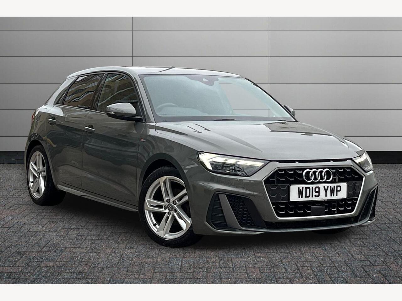 Main listing image - Audi A1