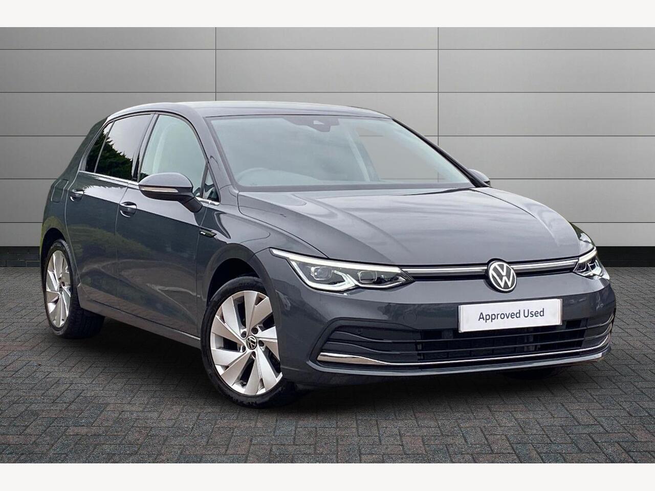 Main listing image - Volkswagen Golf