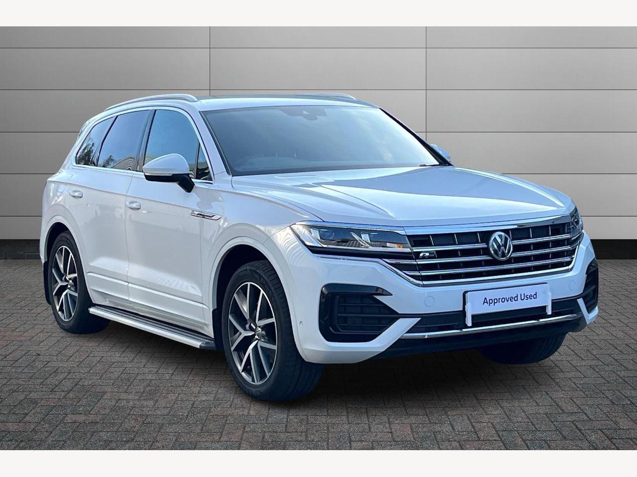 Main listing image - Volkswagen Touareg