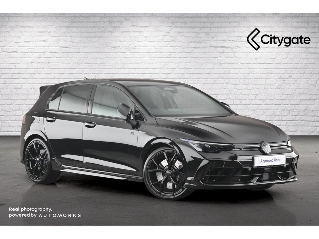 Main listing image - Volkswagen Golf