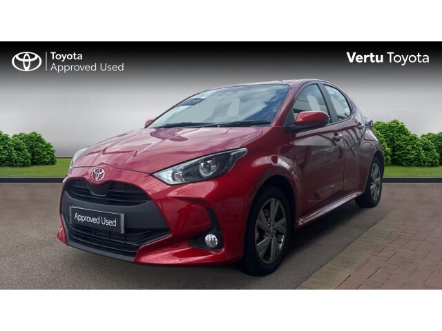 Main listing image - Toyota Yaris