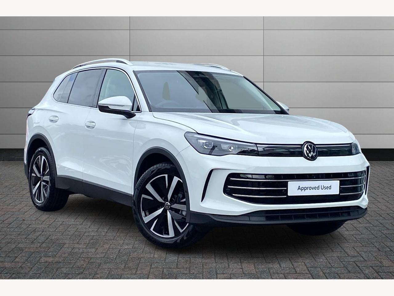 Main listing image - Volkswagen Tiguan