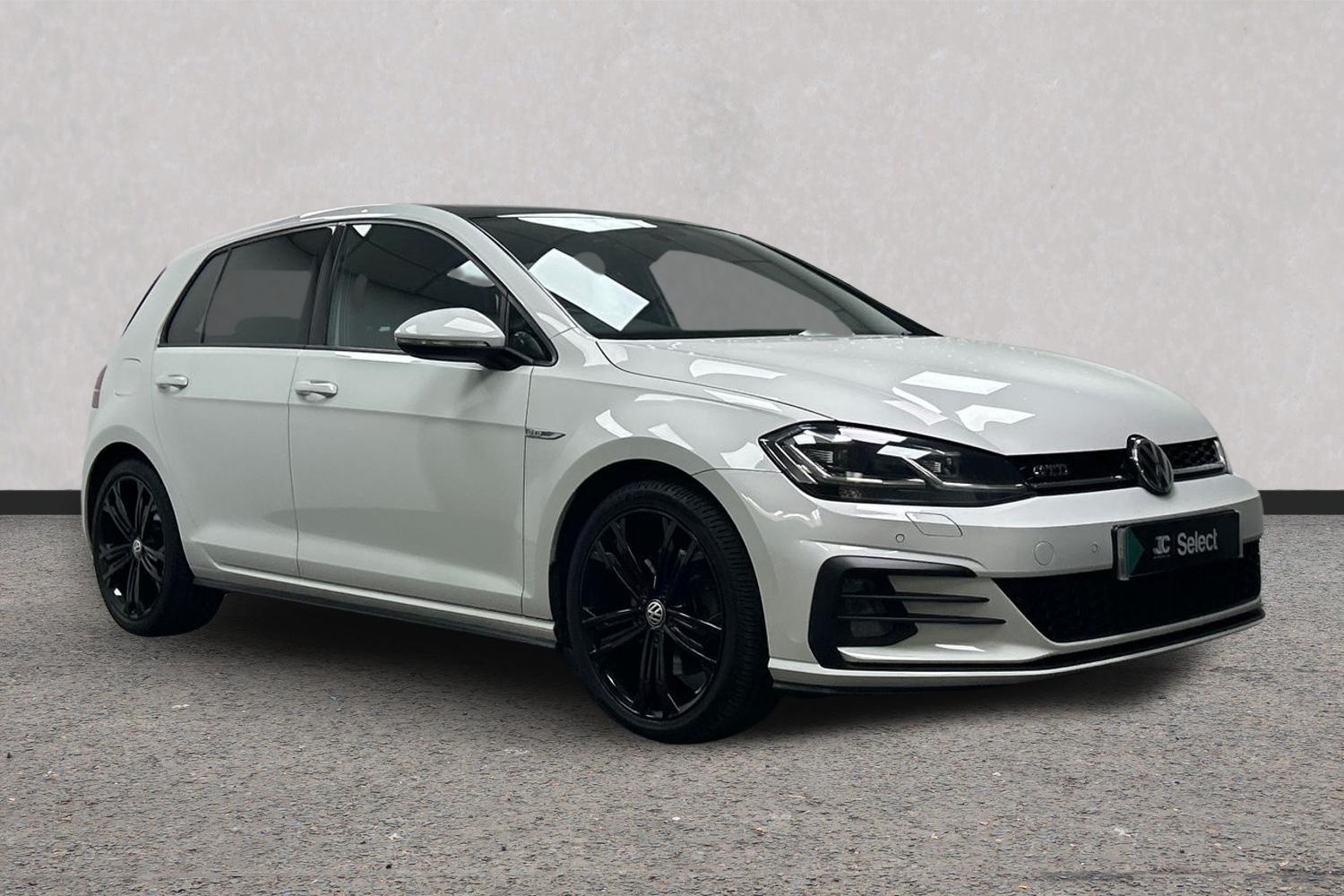 Main listing image - Volkswagen Golf