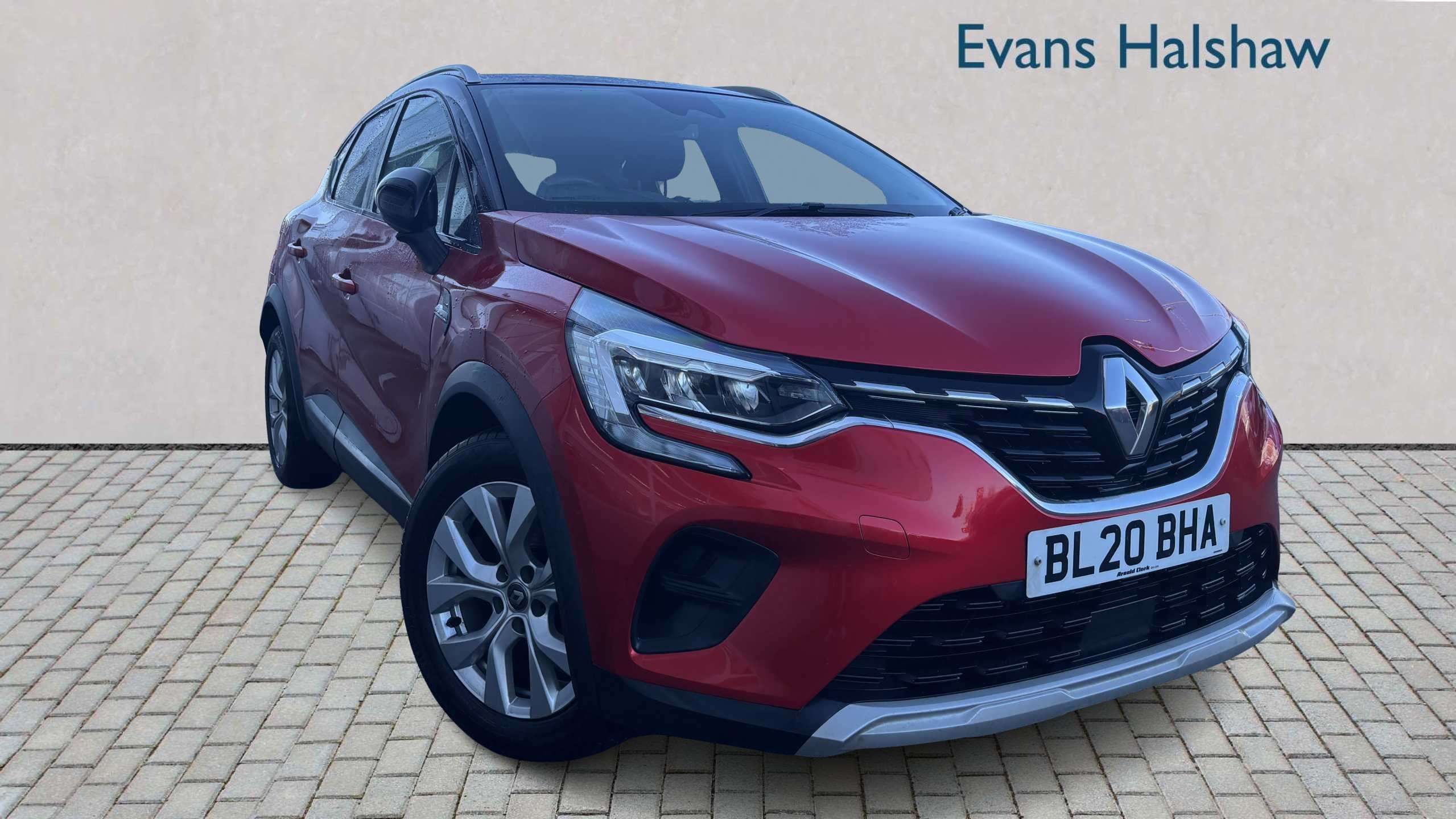 Main listing image - Renault Captur