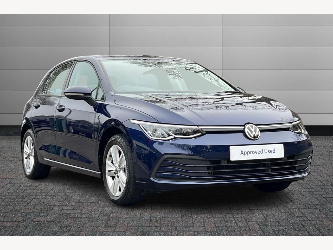 Main listing image - Volkswagen Golf