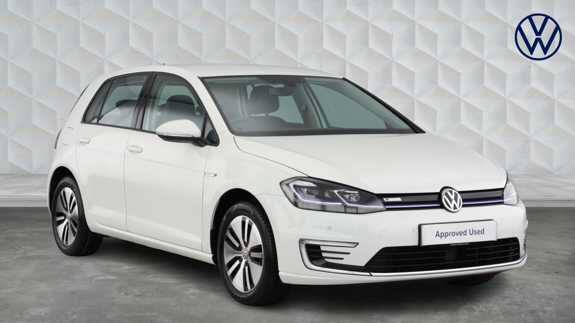 Main listing image - Volkswagen e-Golf
