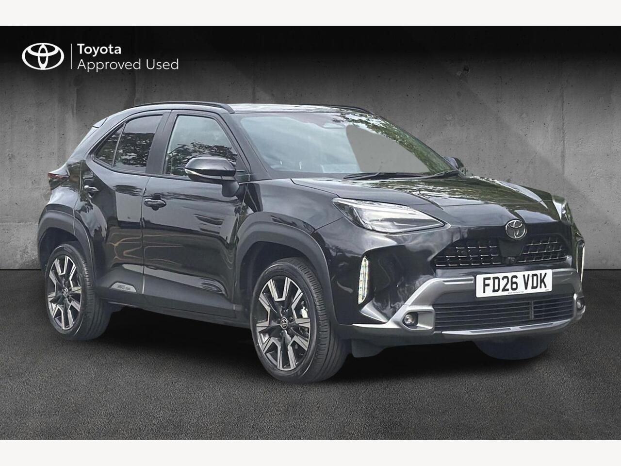 Main listing image - Toyota Yaris Cross