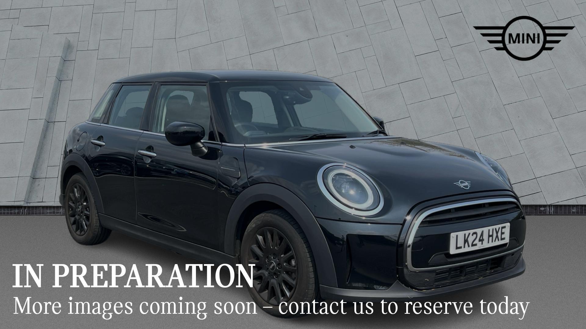 Main listing image - MINI Hatchback 5dr