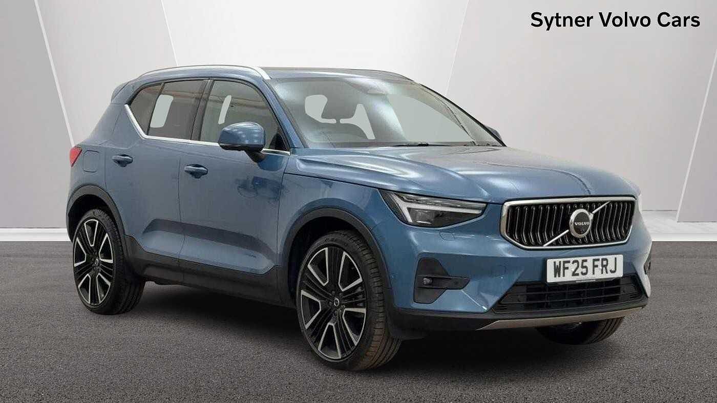 Main listing image - Volvo XC40