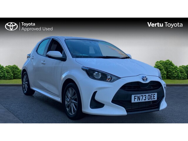 Main listing image - Toyota Yaris
