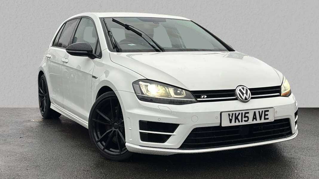 Main listing image - Volkswagen Golf R