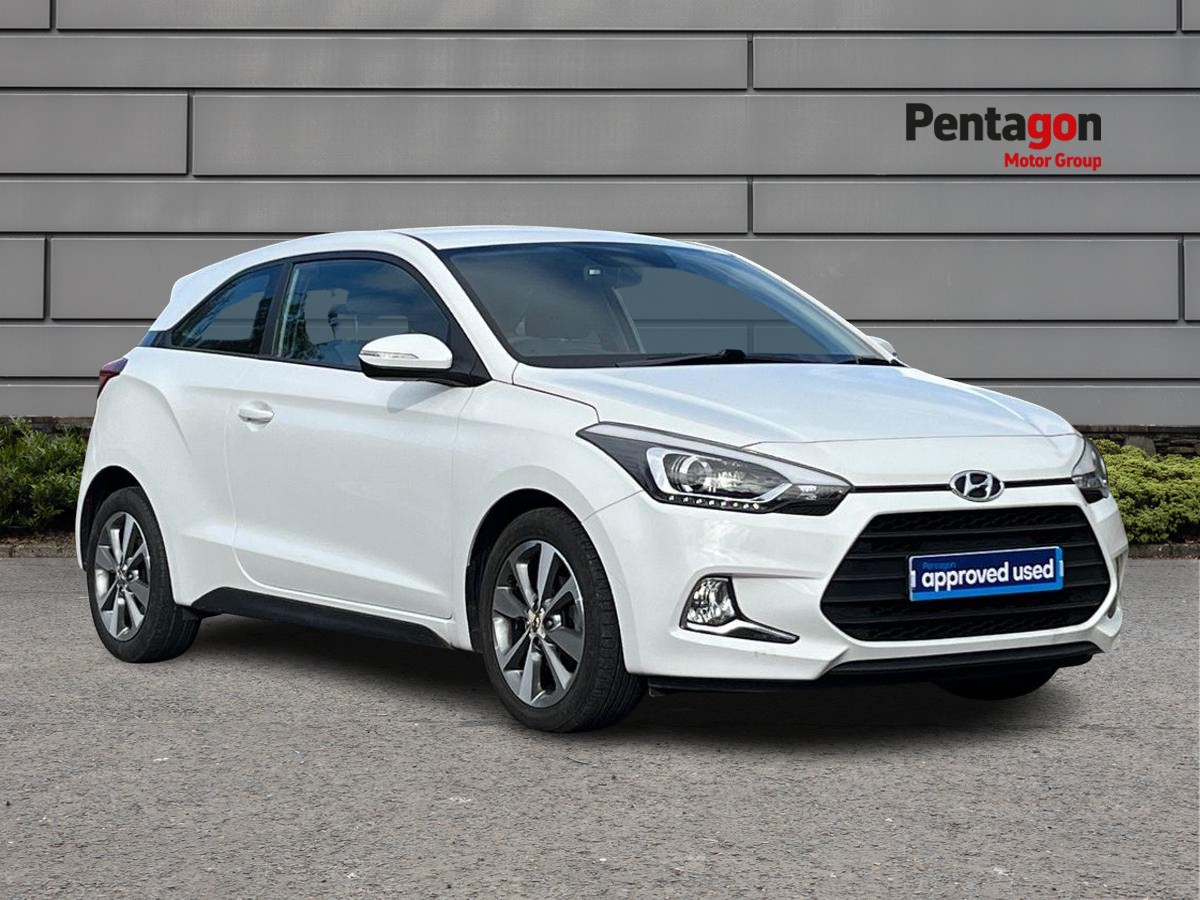 Main listing image - Hyundai i20