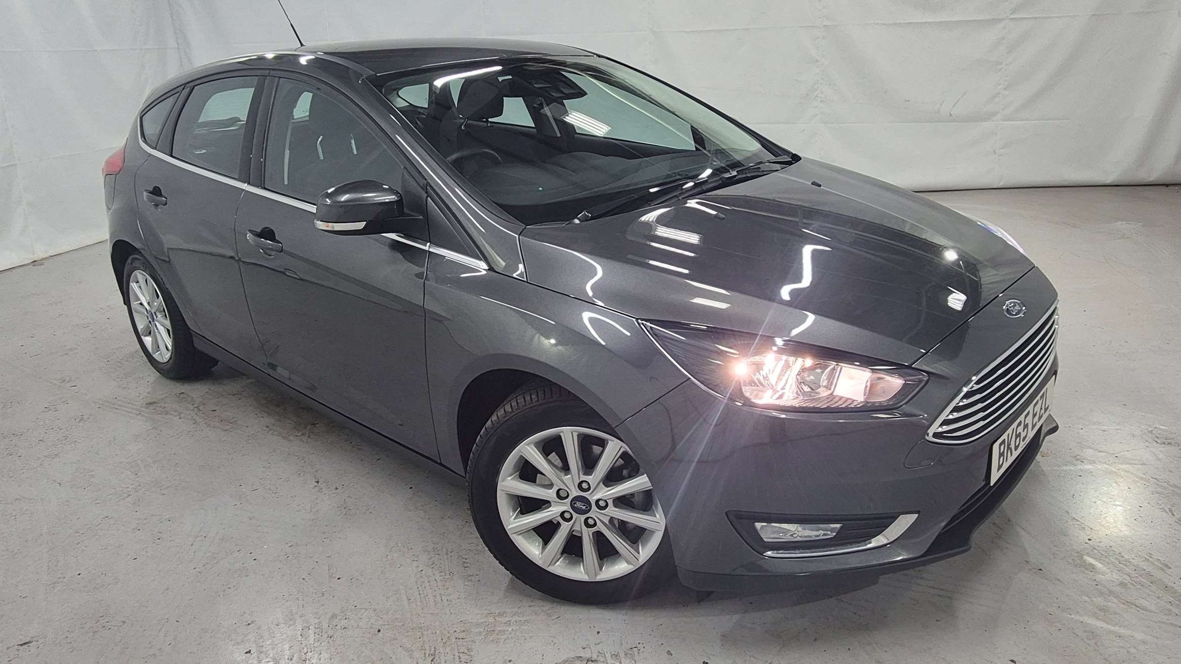 Main listing image - Ford Focus